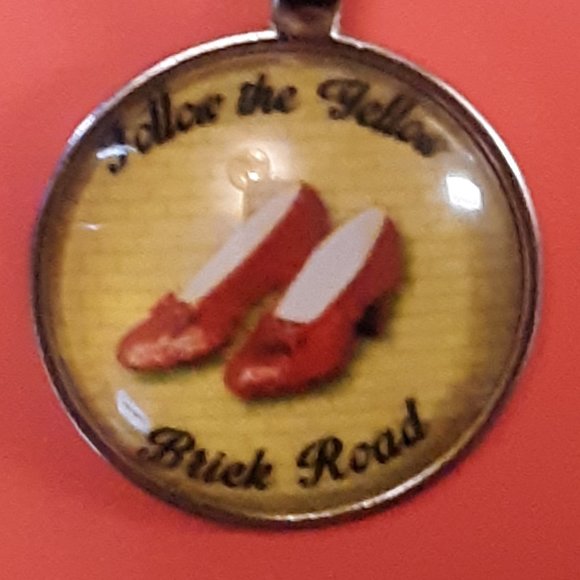 Dorothy Ruby Slippers Follow The Yellow Brick Road Cabochon Key Ring Necklace - Picture 2 of 5